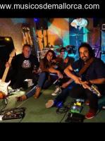 Se comparte local de ensayo - estudio