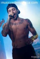 cantante busca band por inéditos