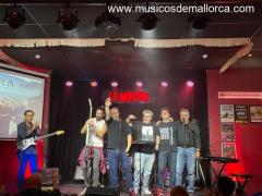 Grupo de pop-rock al alcance de tu bolsillo