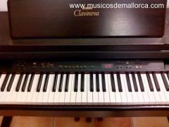 PIANO YAMAHA CLAVINOVA CLP 840