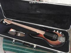 musicman stengray 1979 (leo fender)