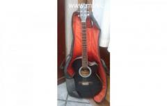 Vendo guitarra electroacústica americana marca Midland
