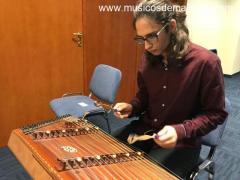 Se ofrece dulcemelista para actuaciones públicas y/o privadas